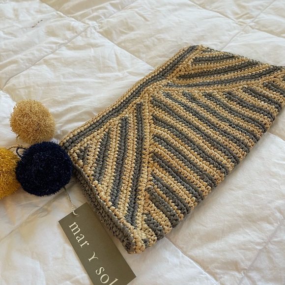 MAR Y SOL
SONIA CLUTCH Brand New with Tag - Picture 3 of 7